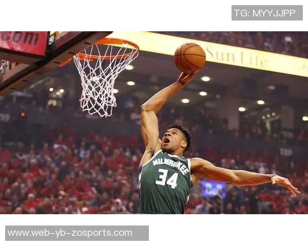 考辛斯称雄鹿季后赛缺乏第二选择特雷杨与字母哥组合将势不可挡 考辛斯称雄鹿季后赛缺乏第二选择特雷杨与字母哥组合将势不可挡